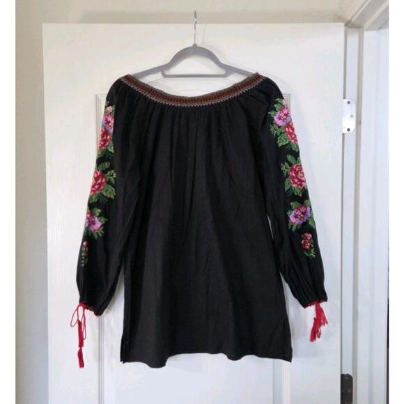 Royal Moda Black Cross-Stitch Floral Embroidered Boho Peasant Blouse, Size Large - Picture 8 of 11